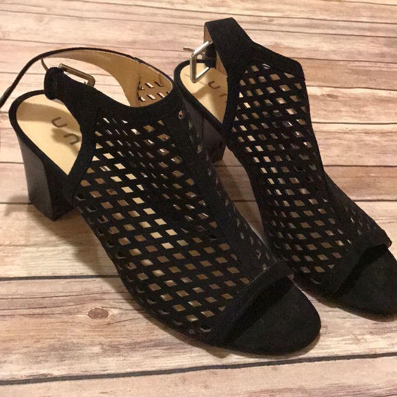 Unisa Shoes - Adorable women's shoes size 9